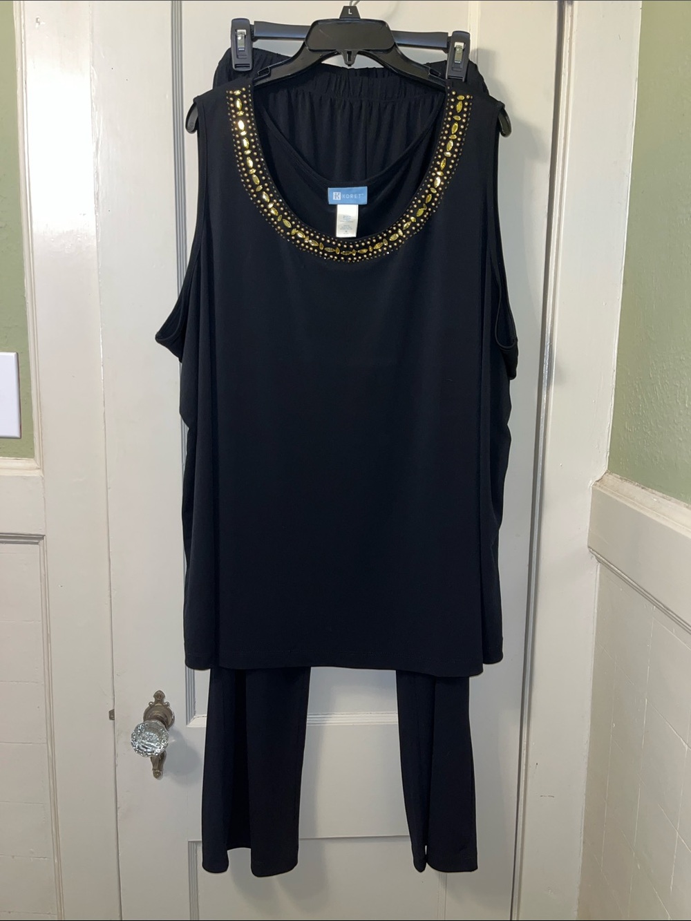 Koret Black Sleeveless Top w/ Yellow and Gold Beaded Neckline with Matching Pant